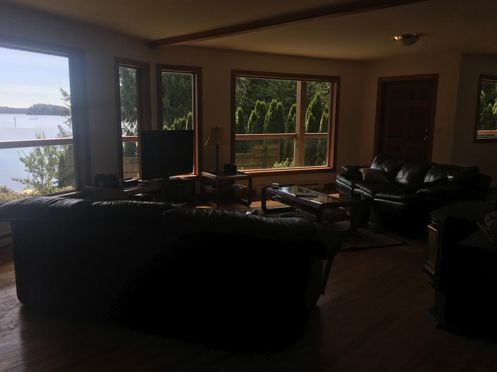 Tofino Stormbay Guest House Buitenkant foto